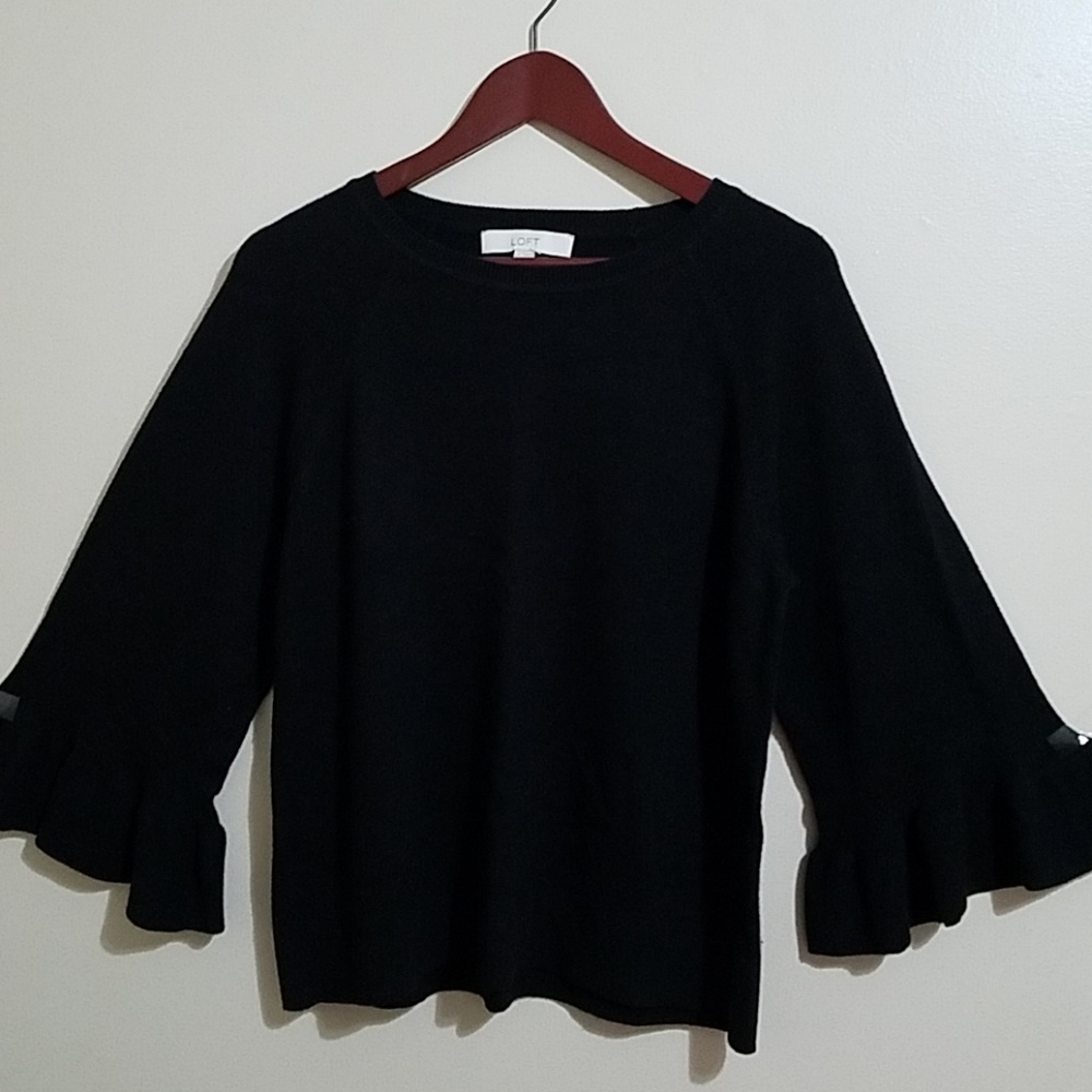 Loft bell sleeved sweater